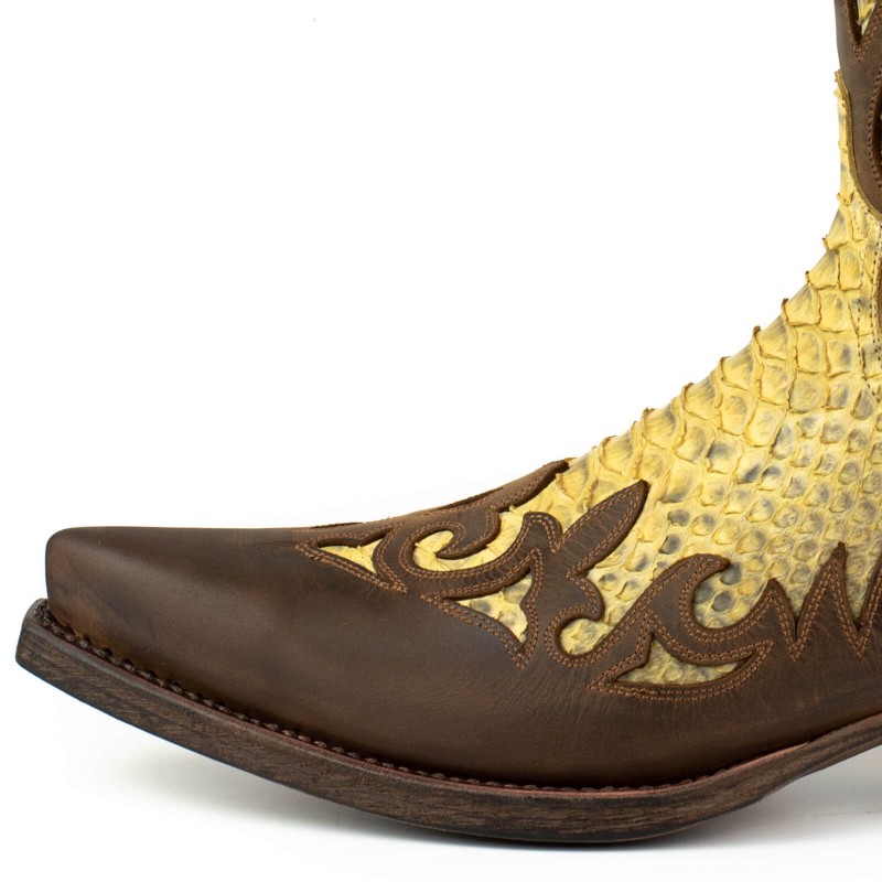 Mayura Boots Desert 2567 Crazy Old Sadale / Camel 421 Python | The ...